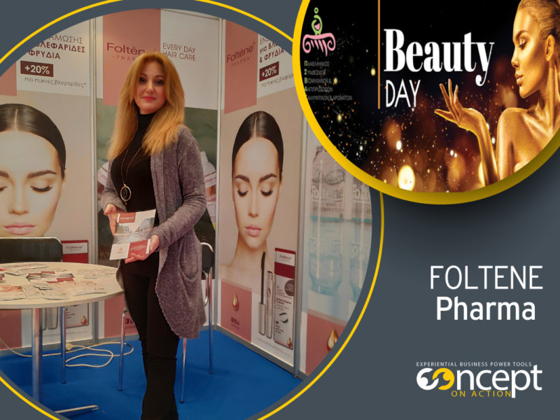 κοπέλα promoter της Concept On Action κρατάει ενημερωτικό για τα προϊόντα Foltene Pharma, σε περίπτερο Branded, στη "Beauty Day", στο Ζάππειο Μέγαρο.